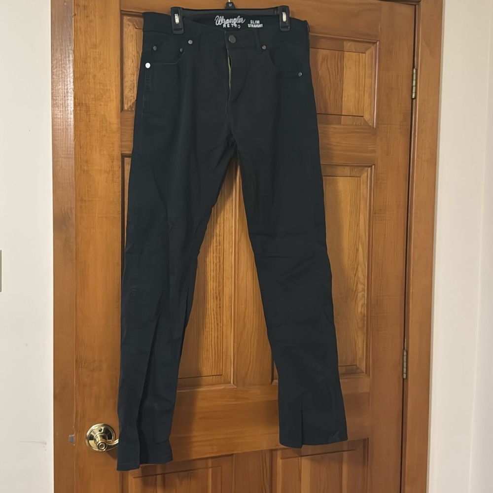 Black Wrangler Men’s Jeans